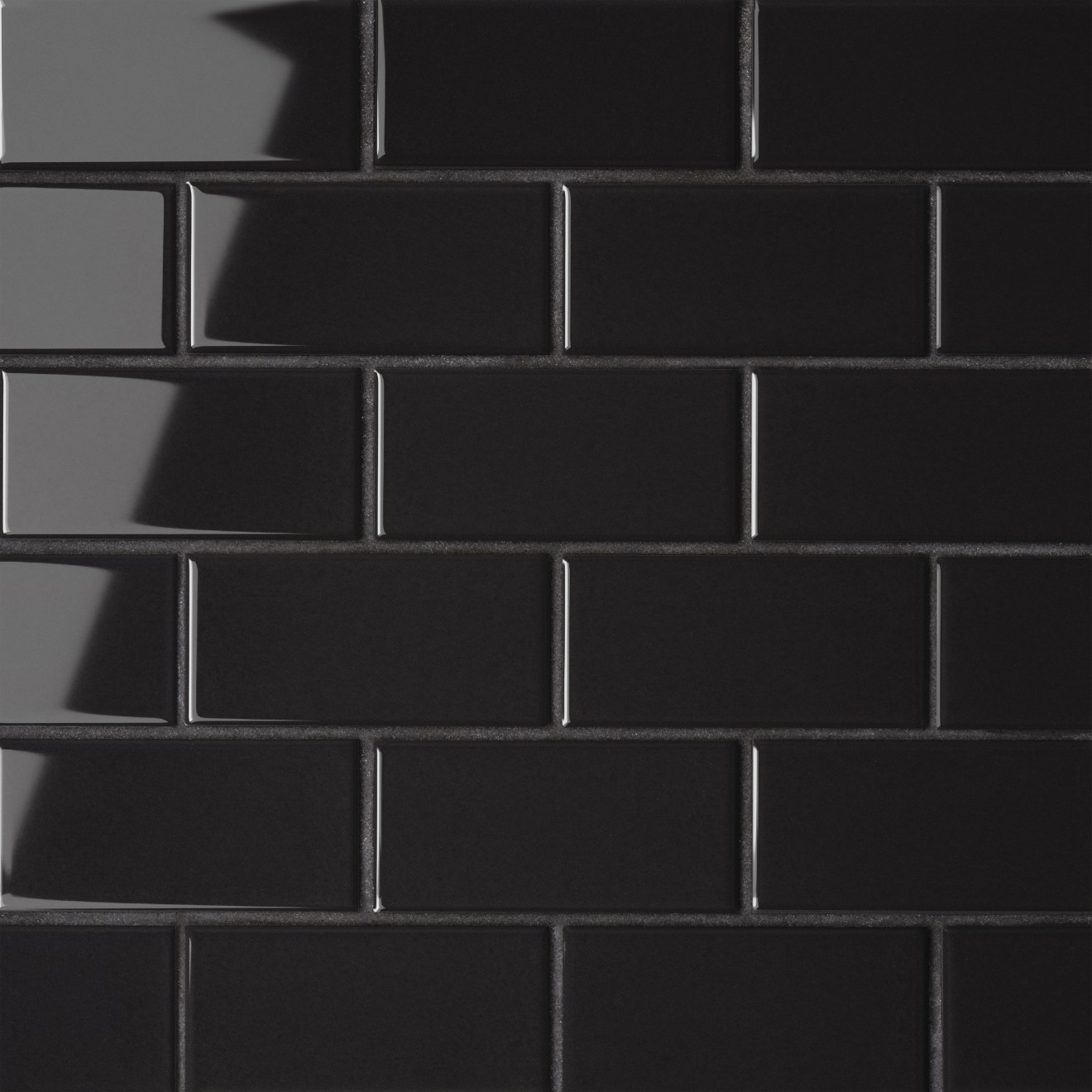Le Cafe- 2x4 Off Set Mesh Mount Mosaic Black Gloss
