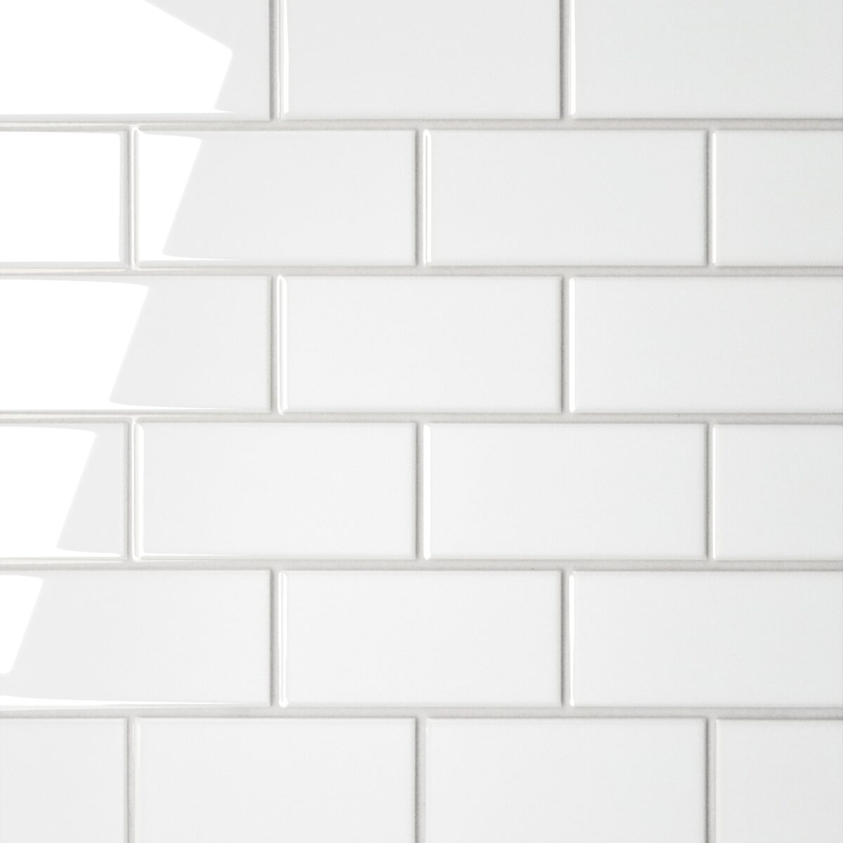 Le Cafe- 2x4 Off Set Mesh Mount Mosaic White Gloss