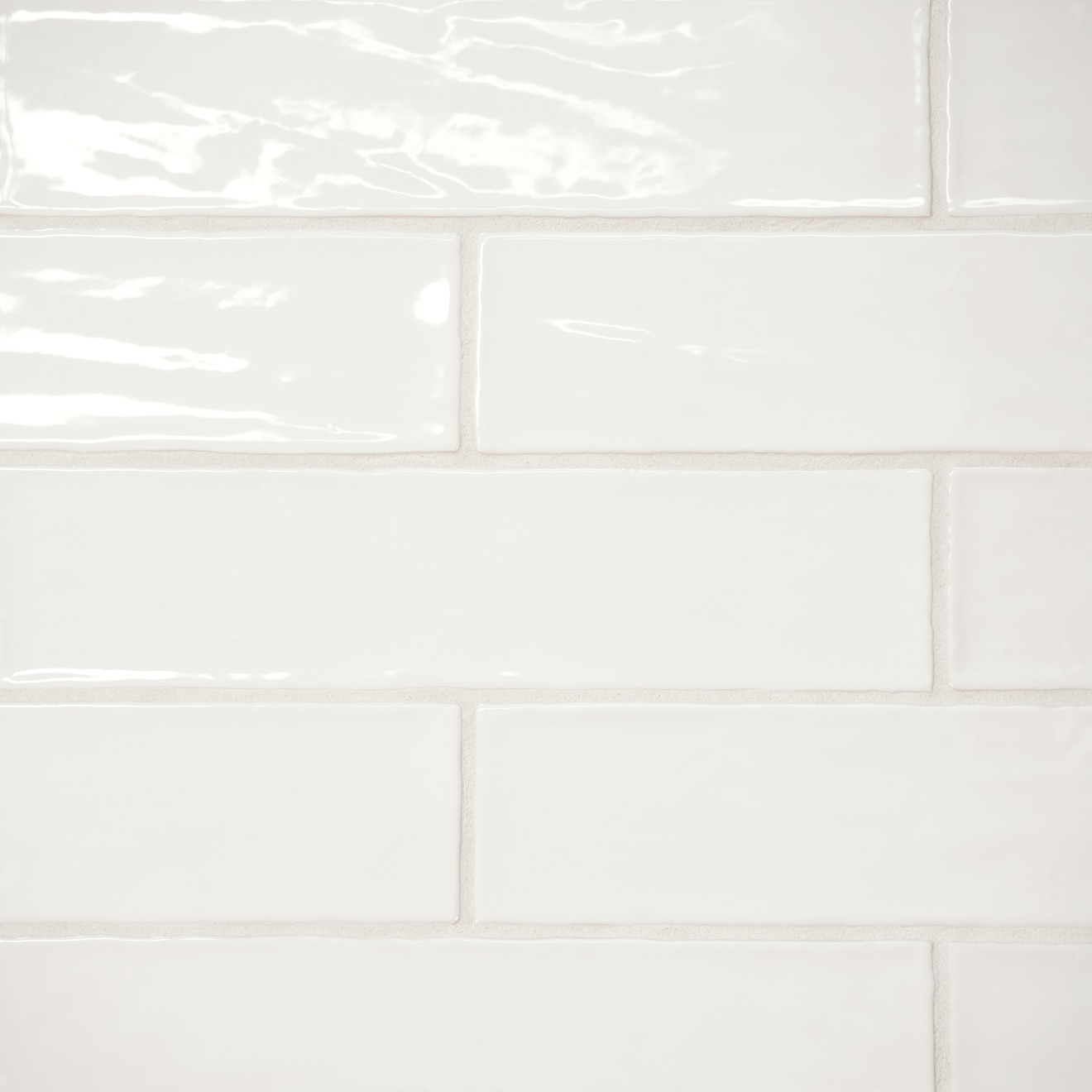Marin 2.5x10 Wall Tile Pearl White