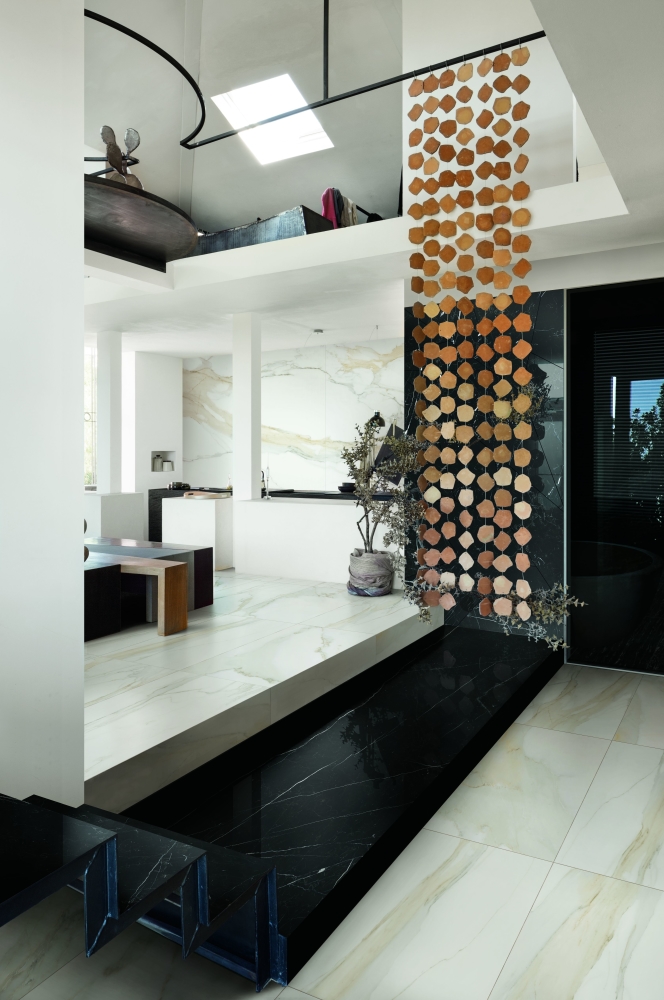 Classici Calacatta Gold Glossy 32 X 32