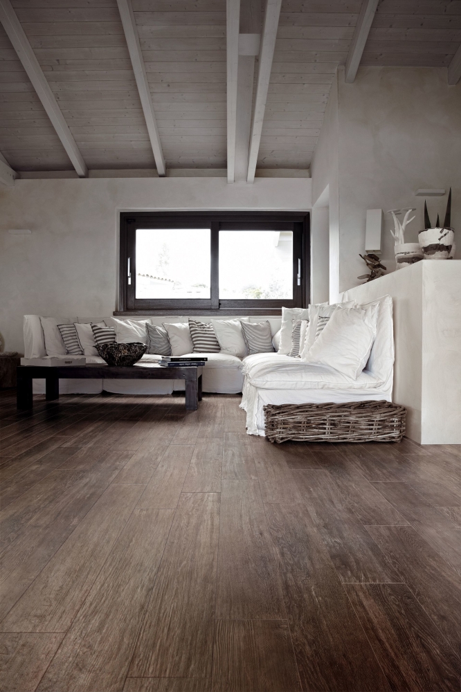 Selection Oak Black 6 X 48