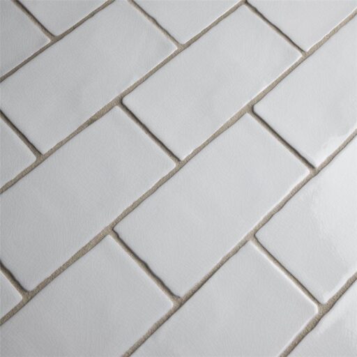 Antic Craquelle Gris Claro 3"x6" Ceramic W Tile