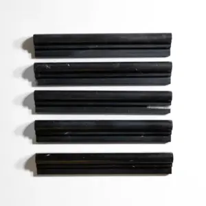 Nero St. Gabriel Chairrail